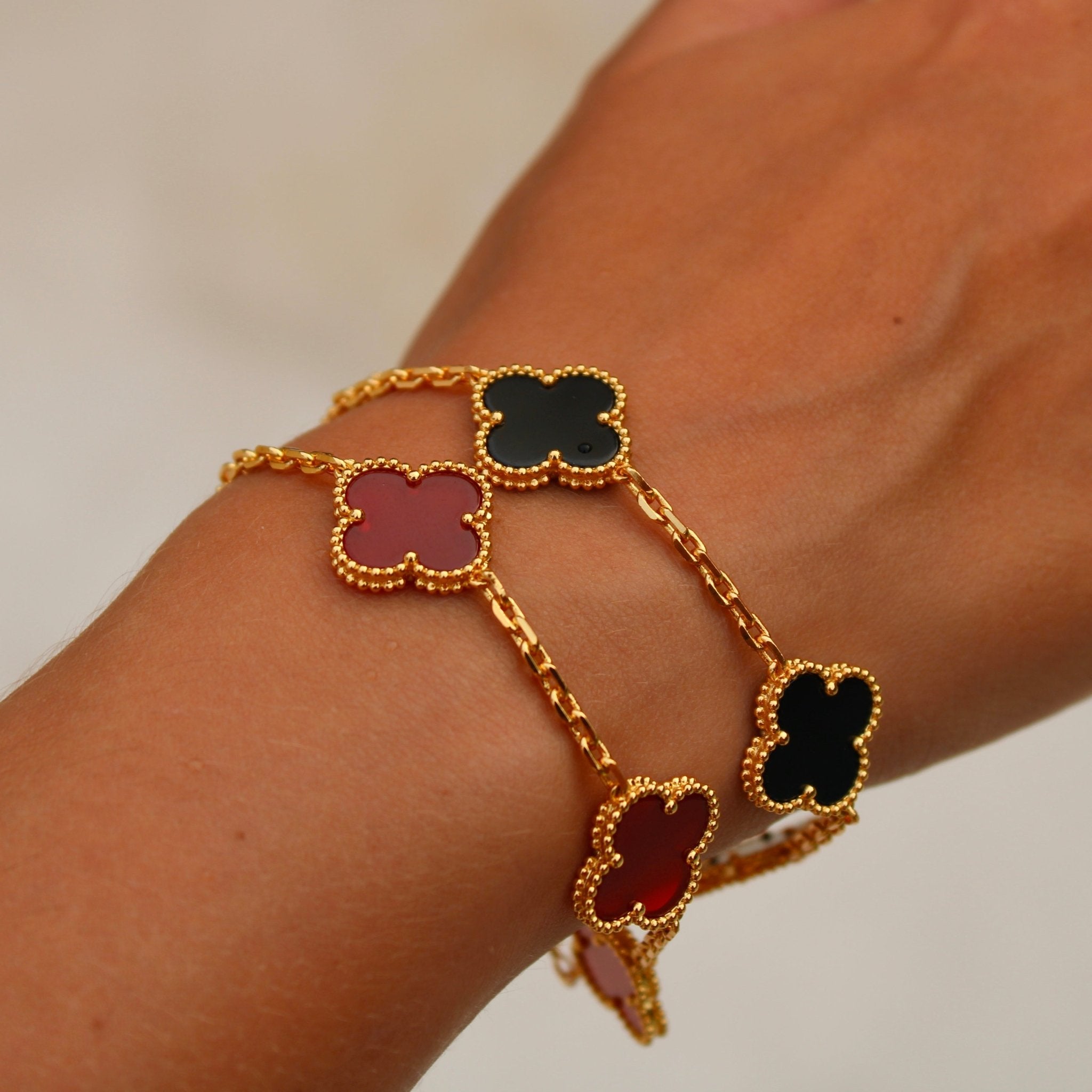 BRACELET TRÈFLE - NOIR - SAINT LEONE